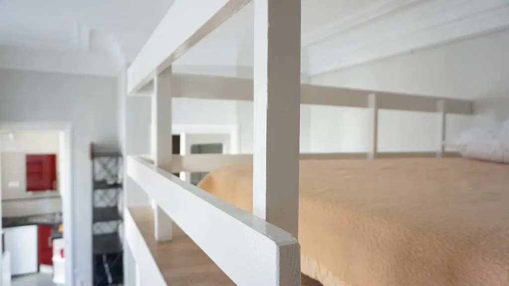 Apartment Rue Paul Valery 16